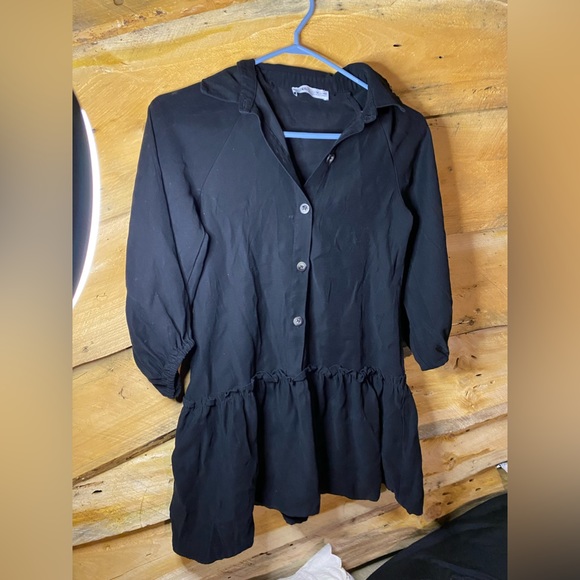 Zara Blouse size medium - Picture 2 of 2